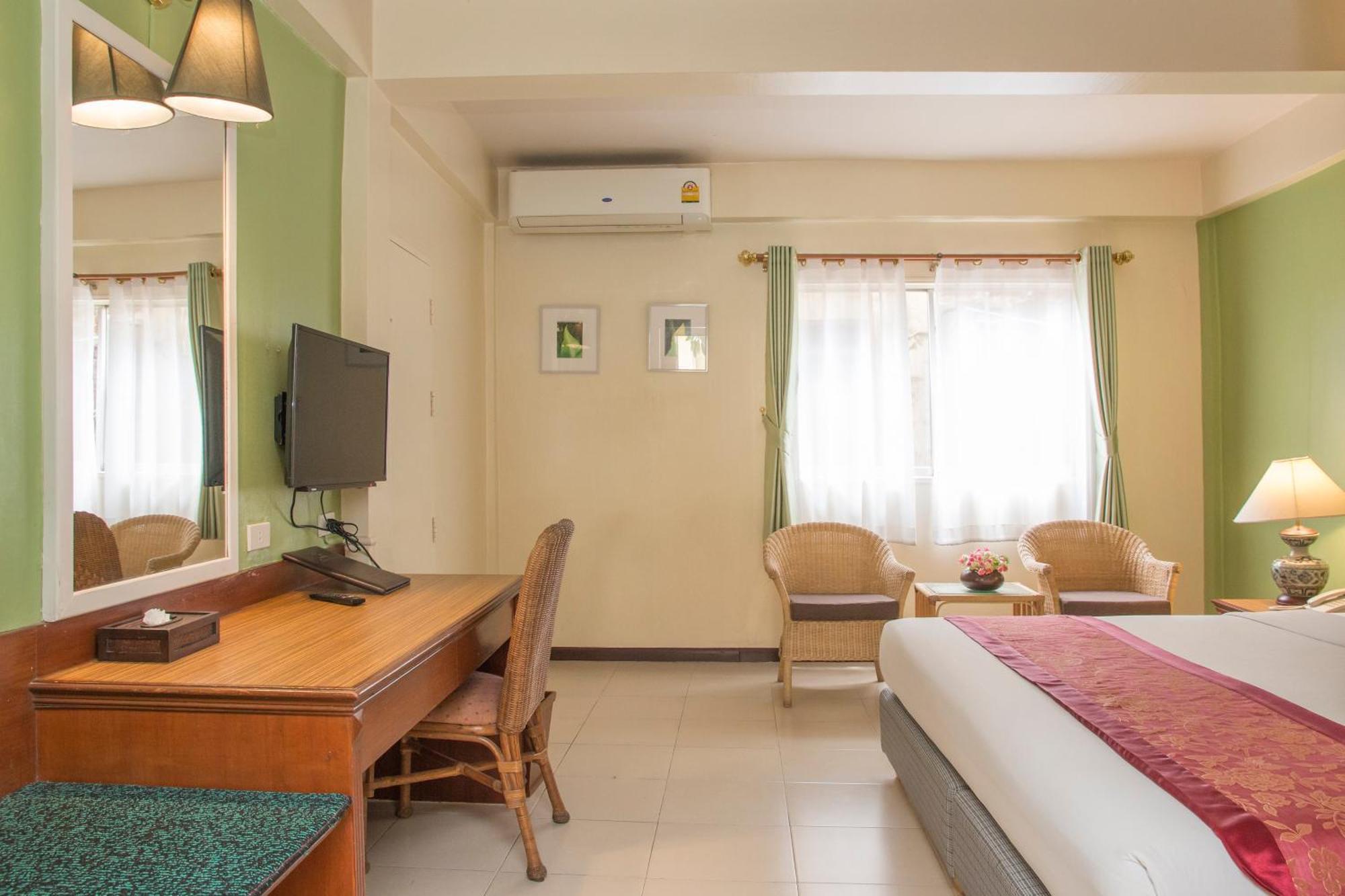 Capital O 75395 Sabai Lodge - SHA Extra Plus Pattaya Exterior foto